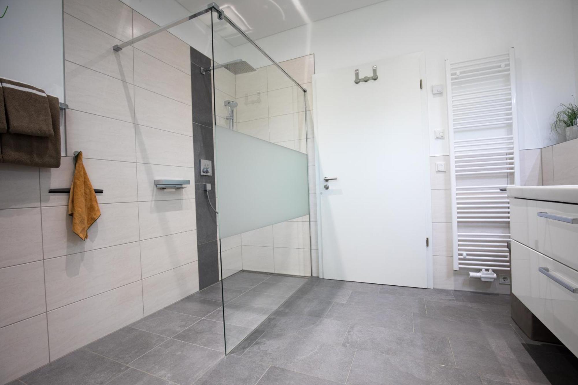 Neu - Moselauszeit Traben Appartement Buitenkant foto